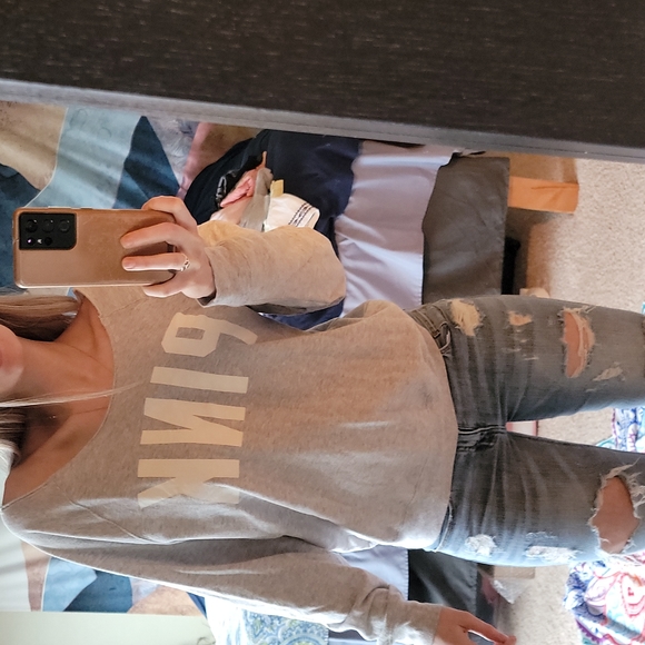 Victoria's Secret PINK Pullover - Picture 1 of 3
